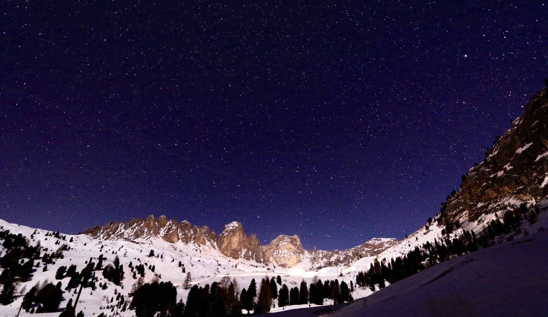 Christmas night below Gardena Pass