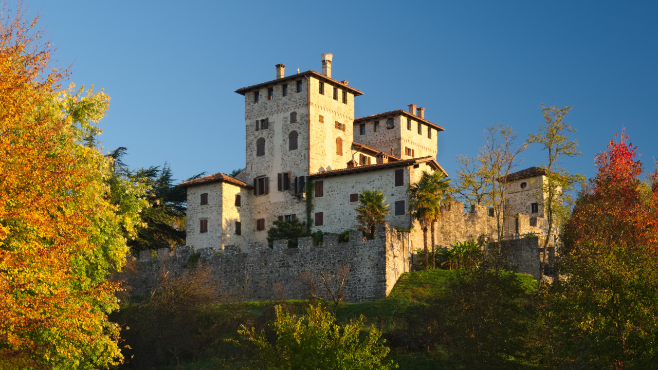 Castle of Cassacco in autumn garment