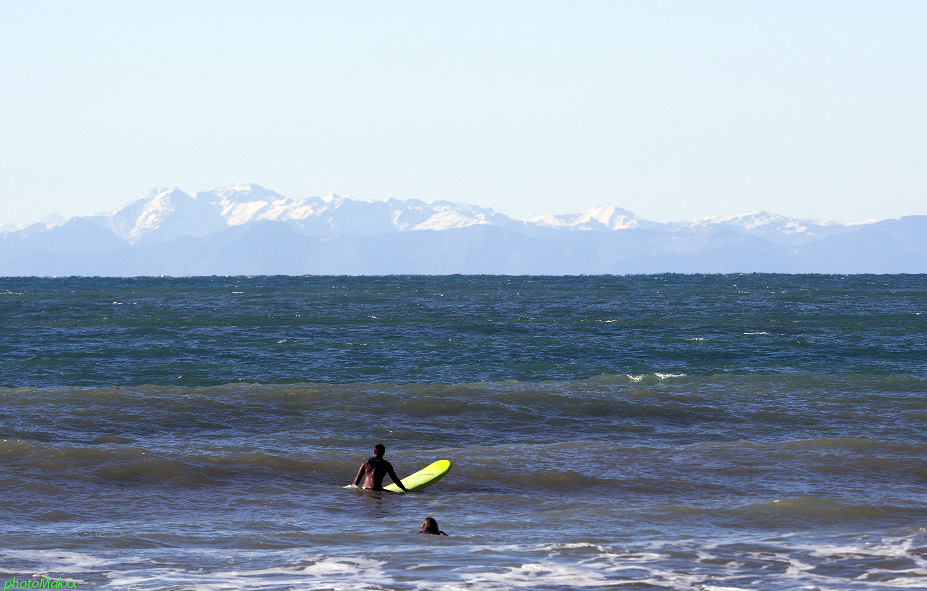 Surfers looking for the ... Alps!