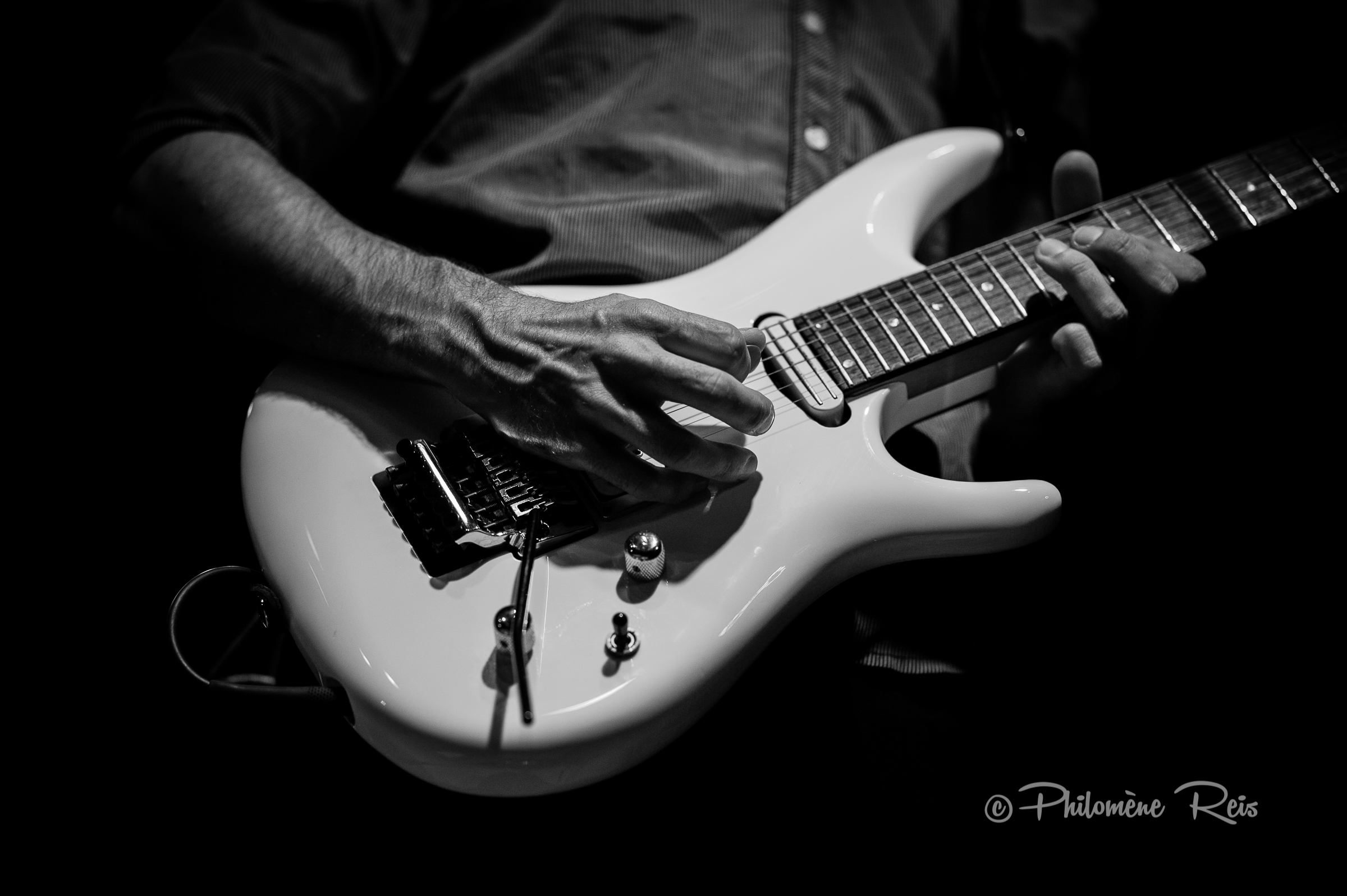 Axess Musik-Matthieu-Guitars