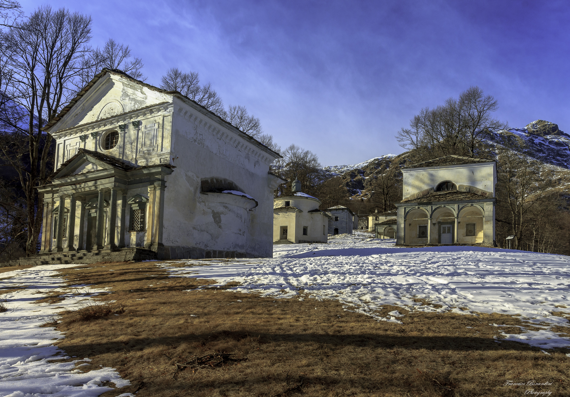 La collina delle cappelle
