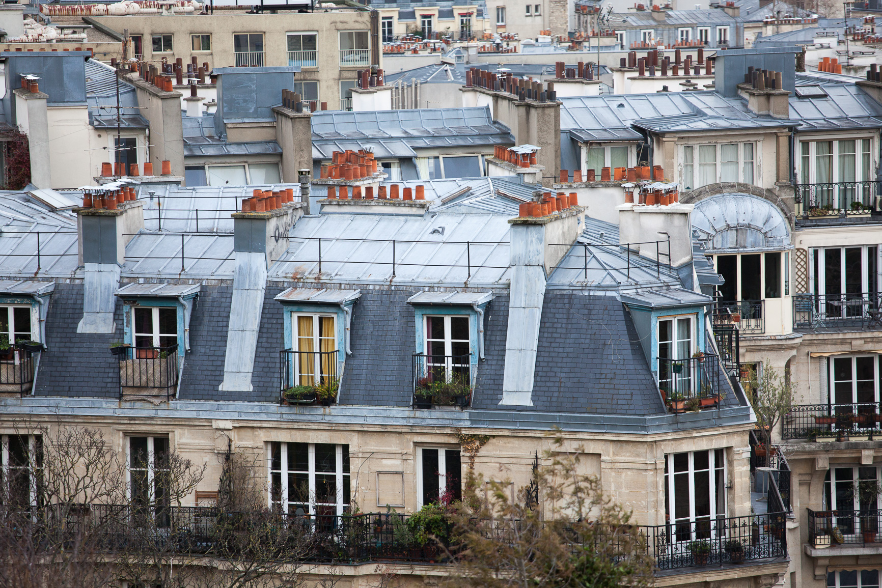 Roofs and chimney pots