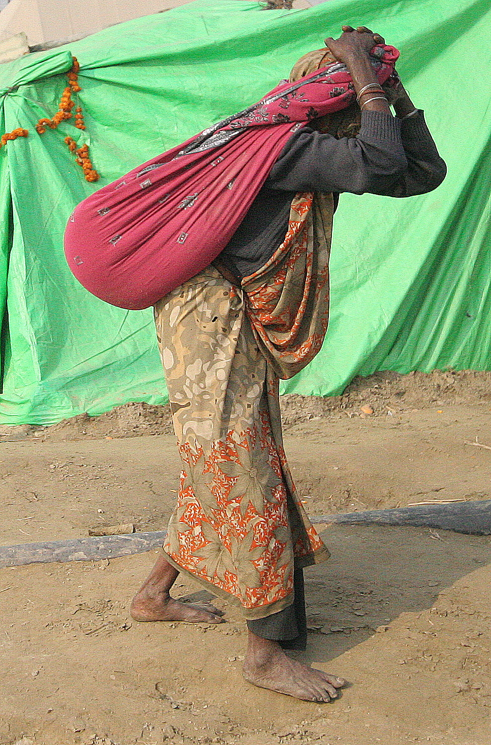 4024 - Load out of reach