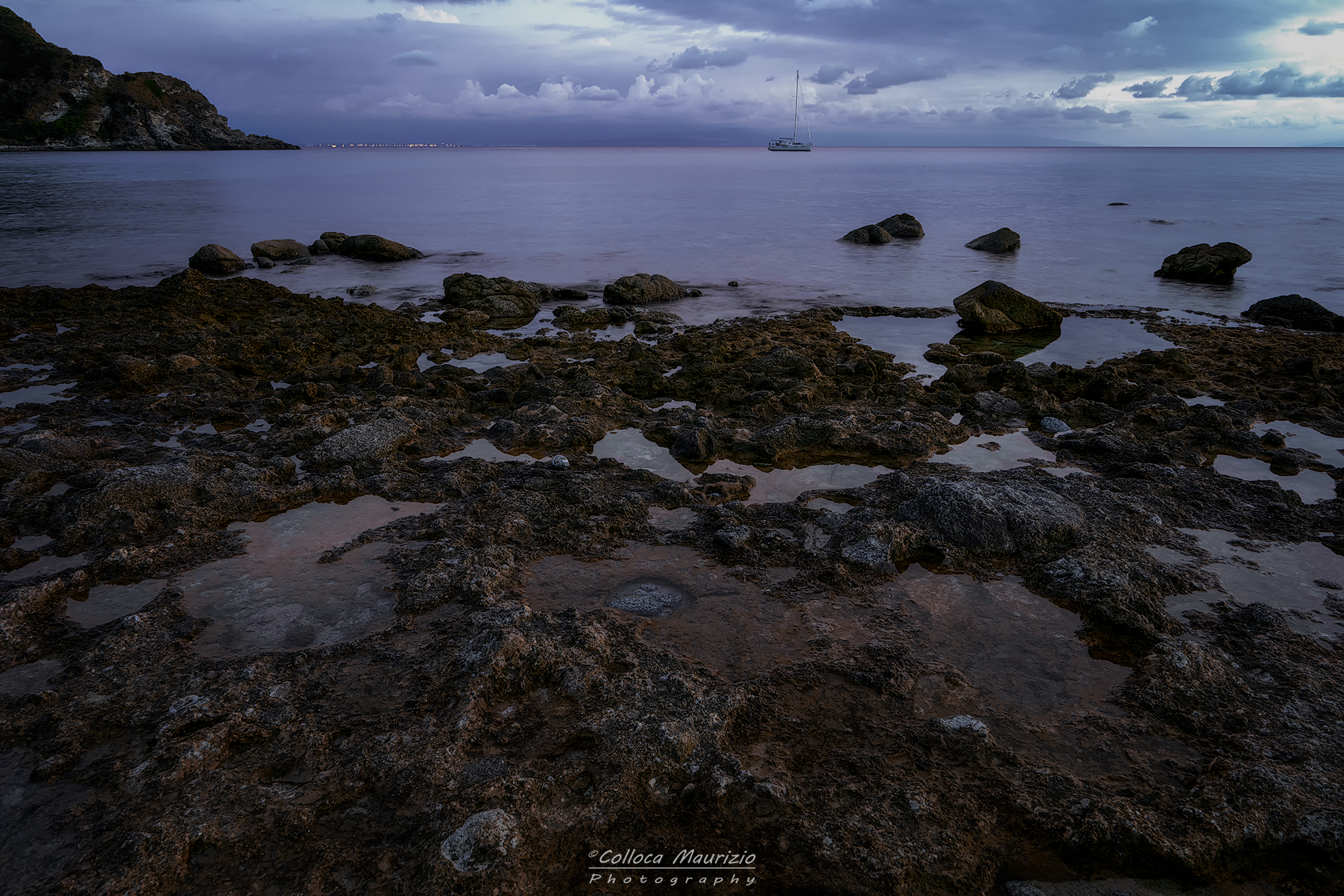 Seascape on the rocks