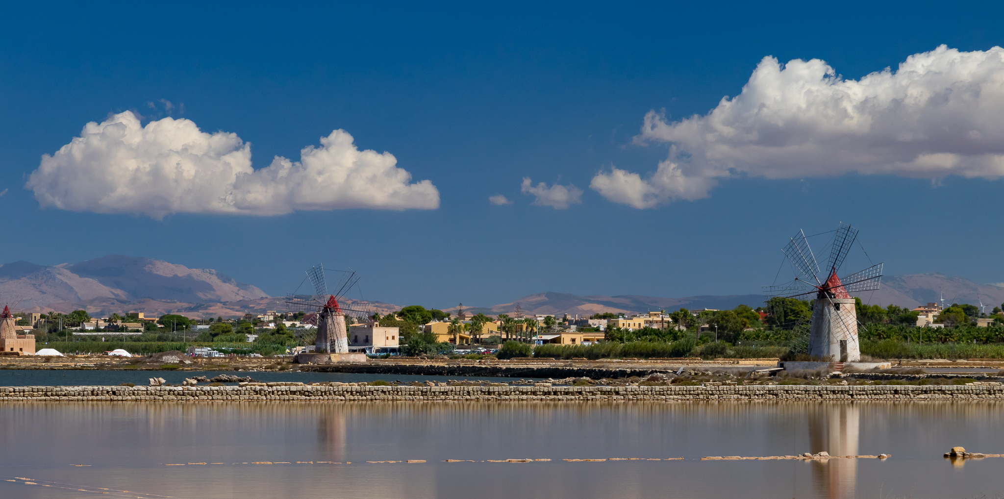 Mills of the salt pans of the Stagnone