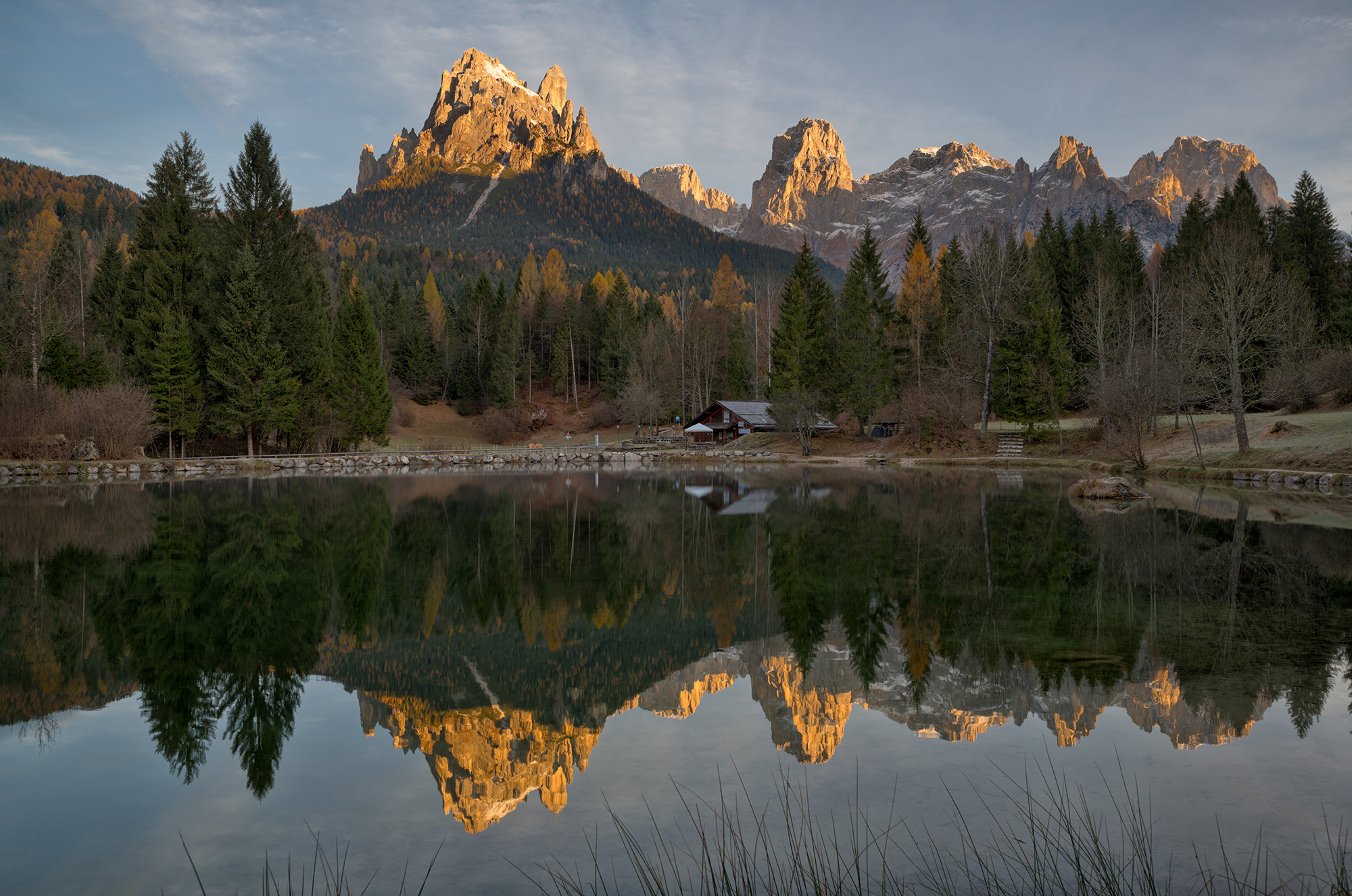 Autumn reflections at welsperg