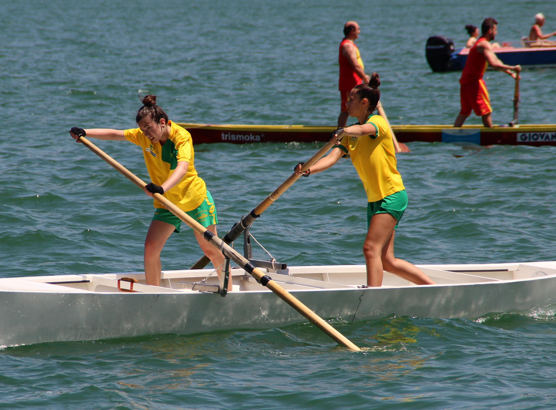 Girls on the Naet, Tavernola B.sca - June 2017
