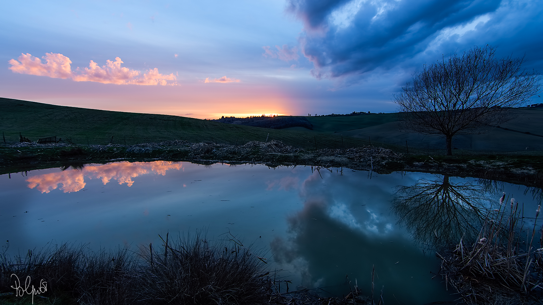 Sunset on the Crete Senesi
