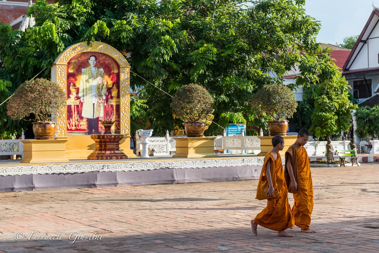 Buddhist monks