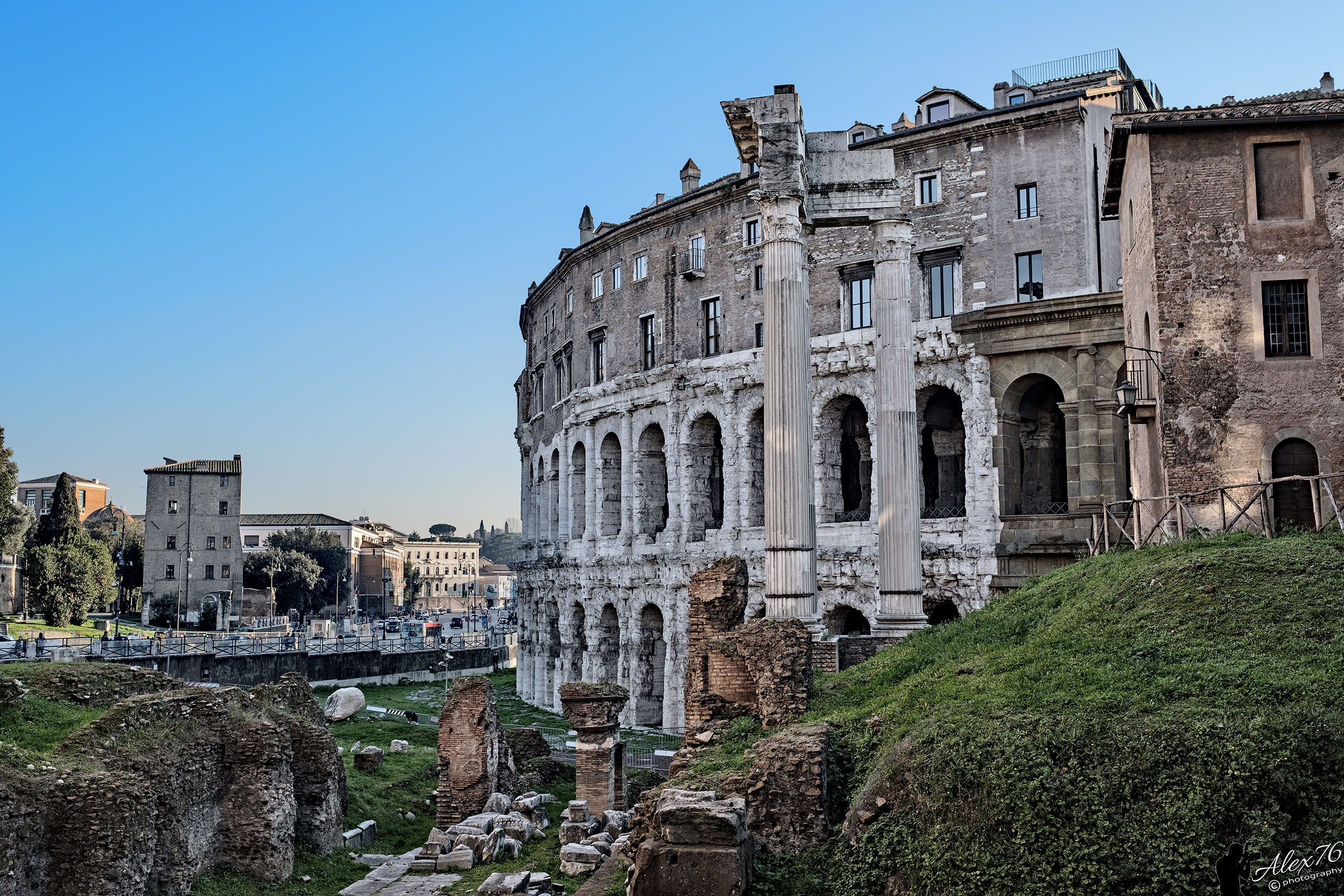 Vecchio e nuovo si fondono...