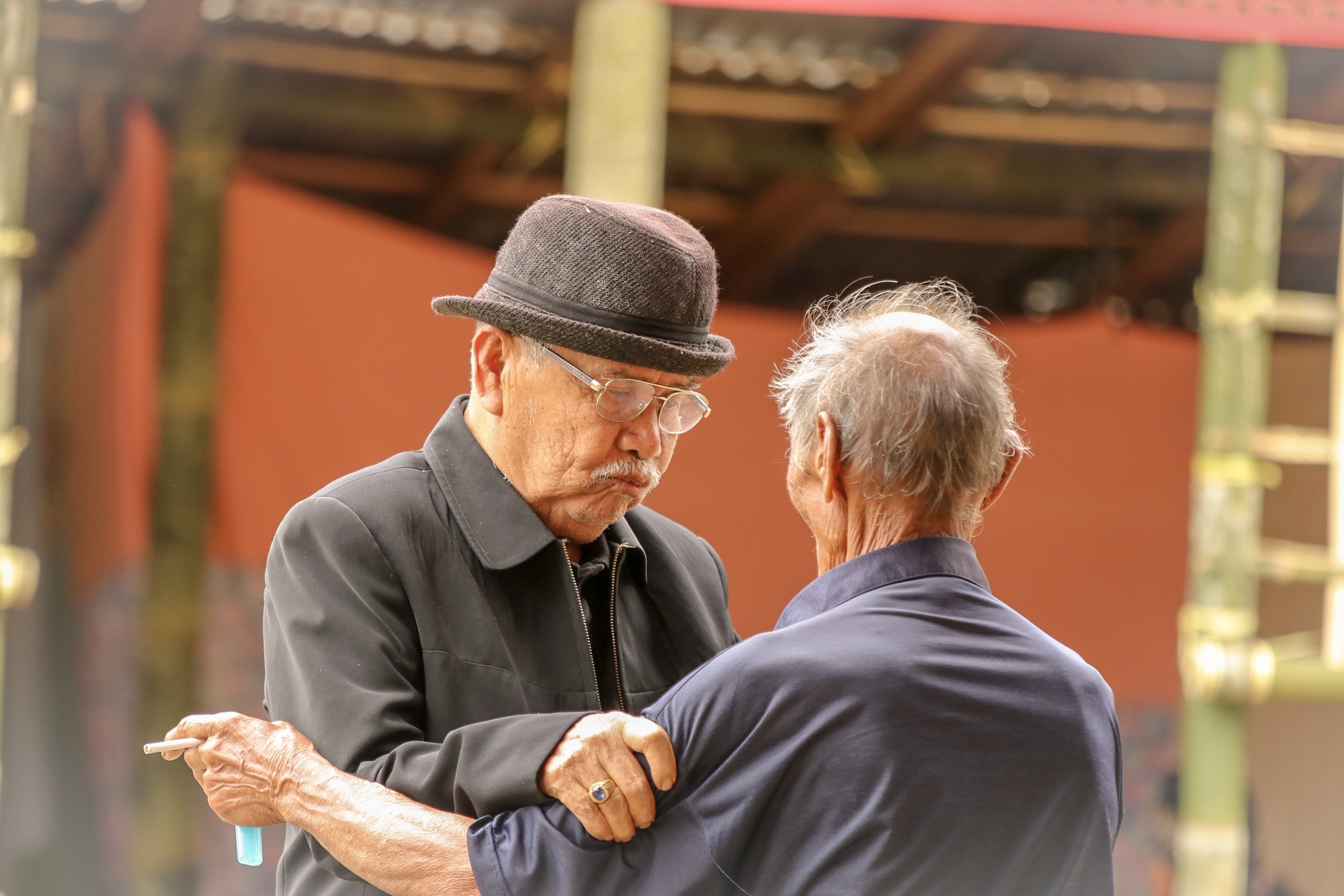 Old friends (meet at the funeral)