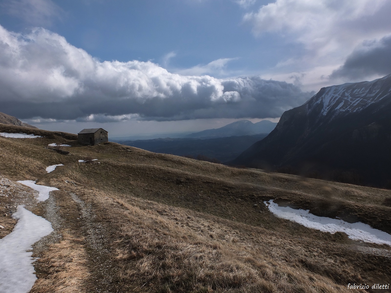 towards Ricci farmhouse