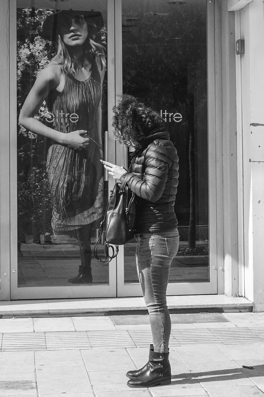 Dovremmo guardare "oltre"