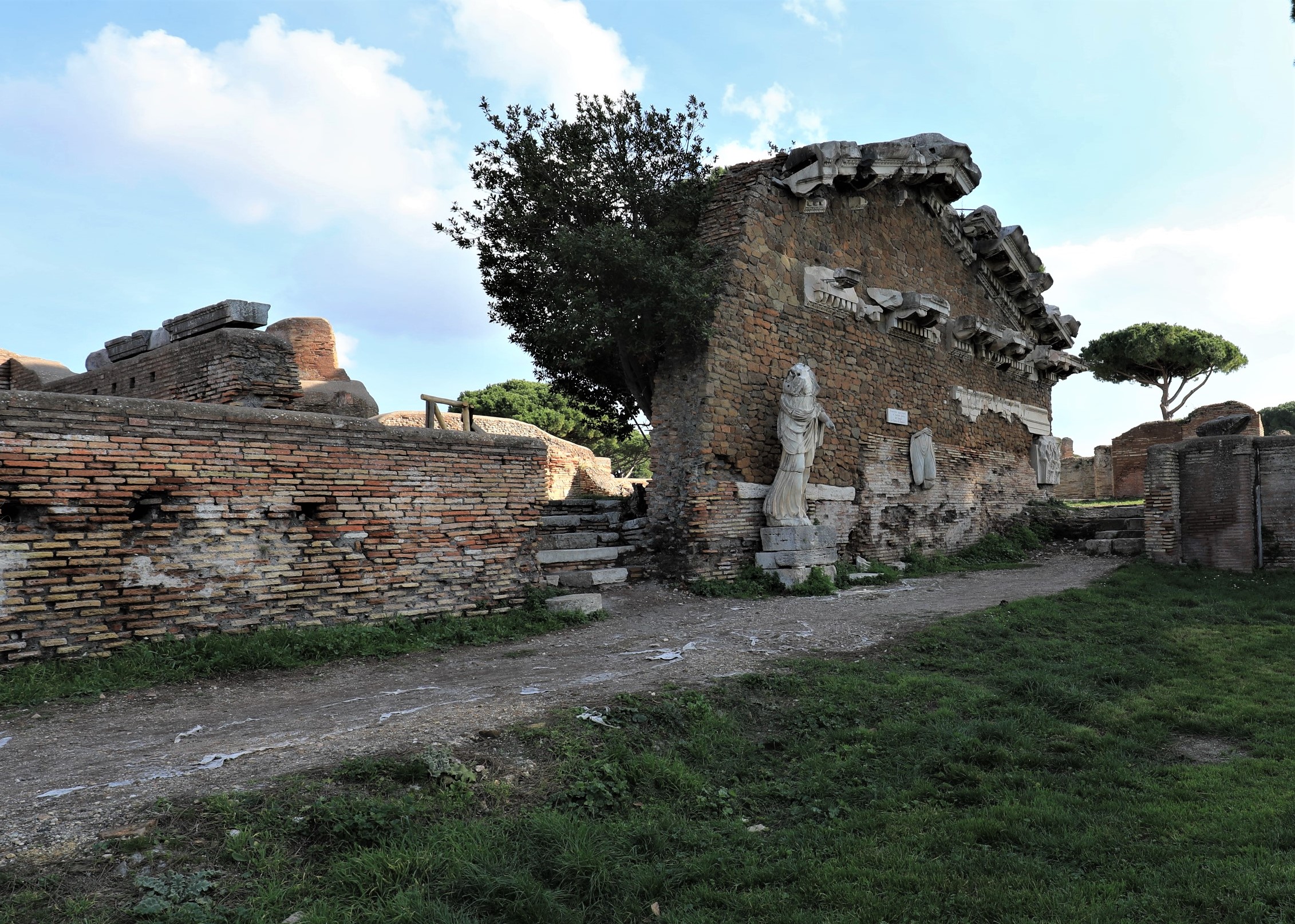 Ostia Scavi