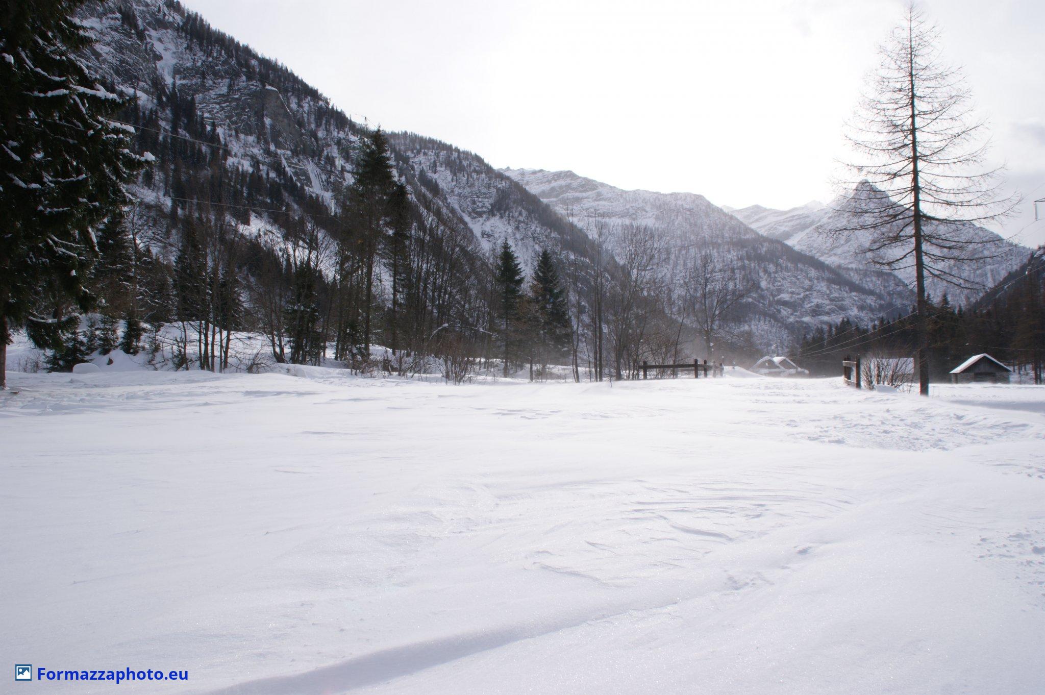 Snow huts in Val Formazza