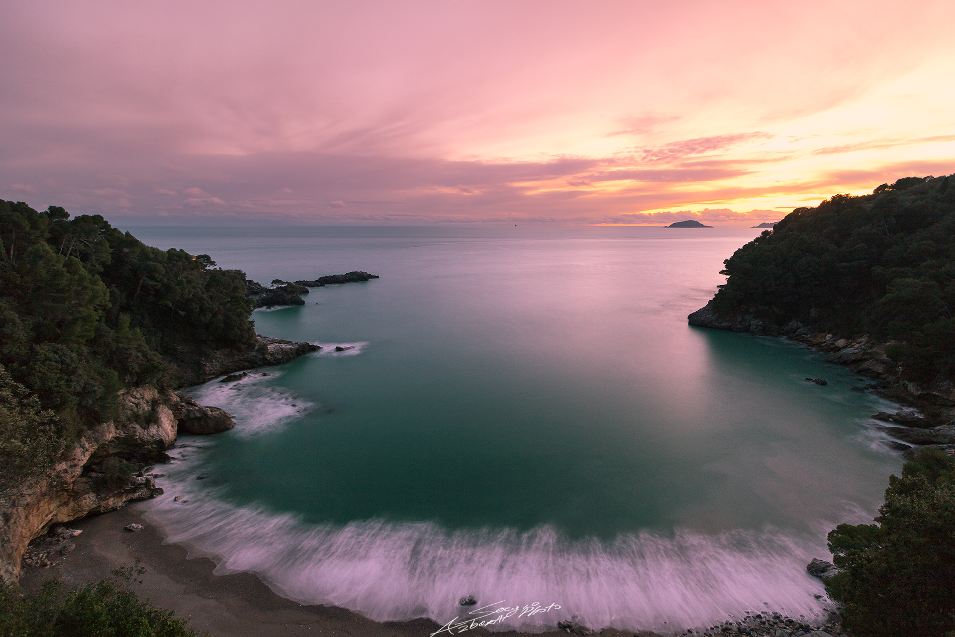 Waiting for the evening ..