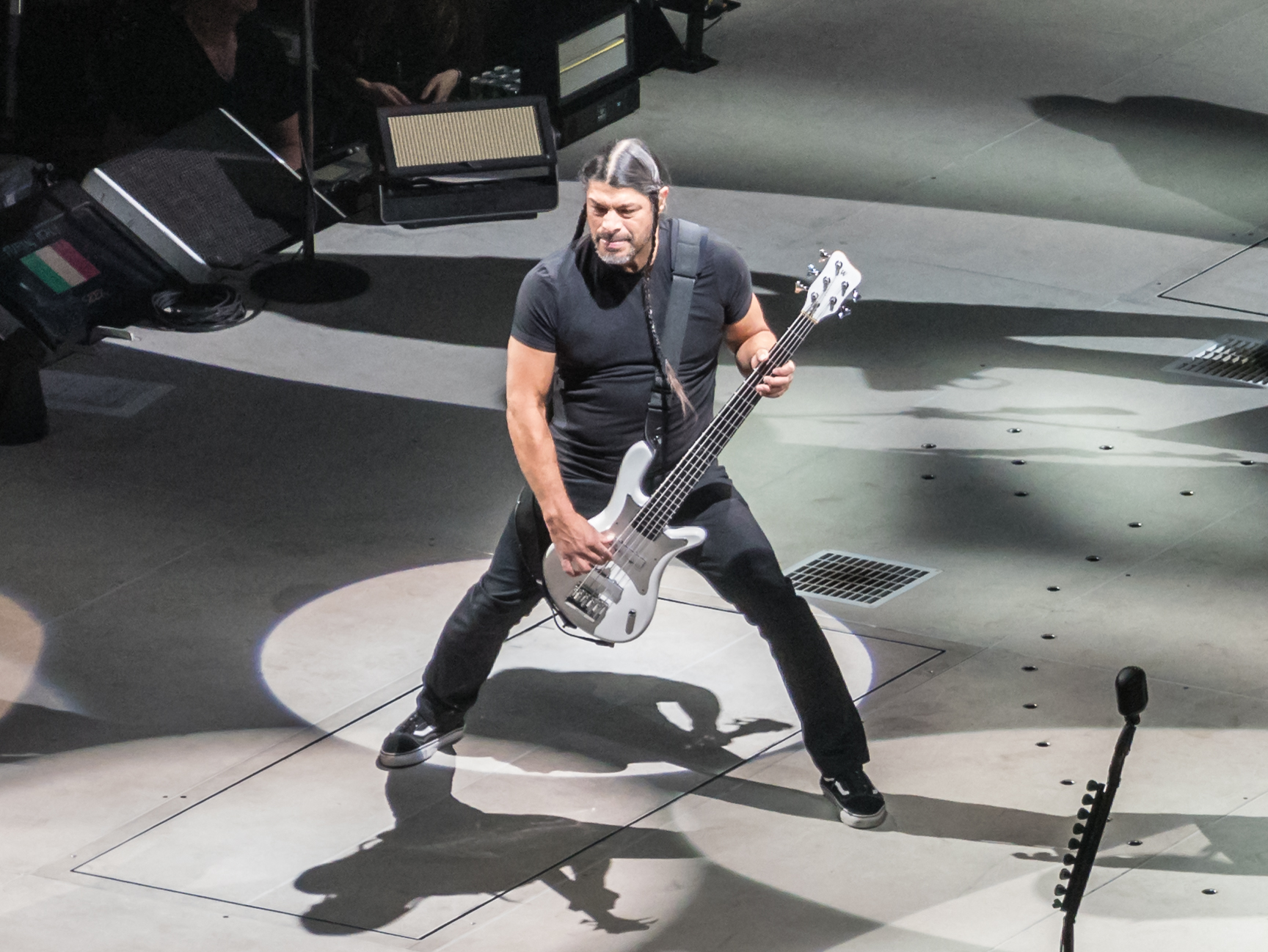Robert Trujillo - Metallica  Torino 10/02/2018
