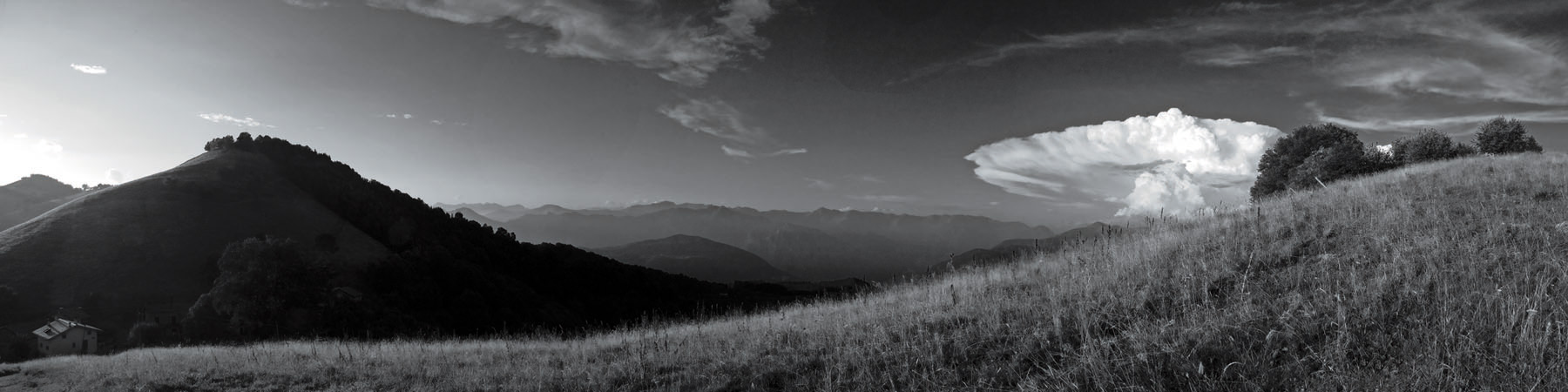 Monti Lariani. Valle d'Intelvi.