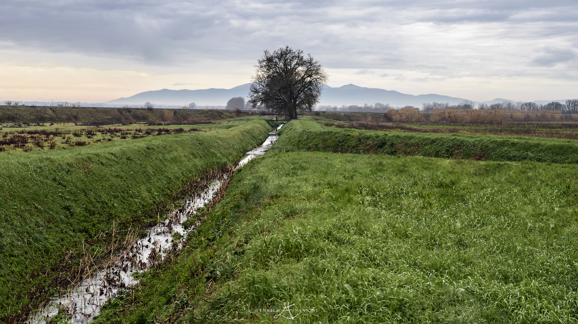 La pianura intorno a me