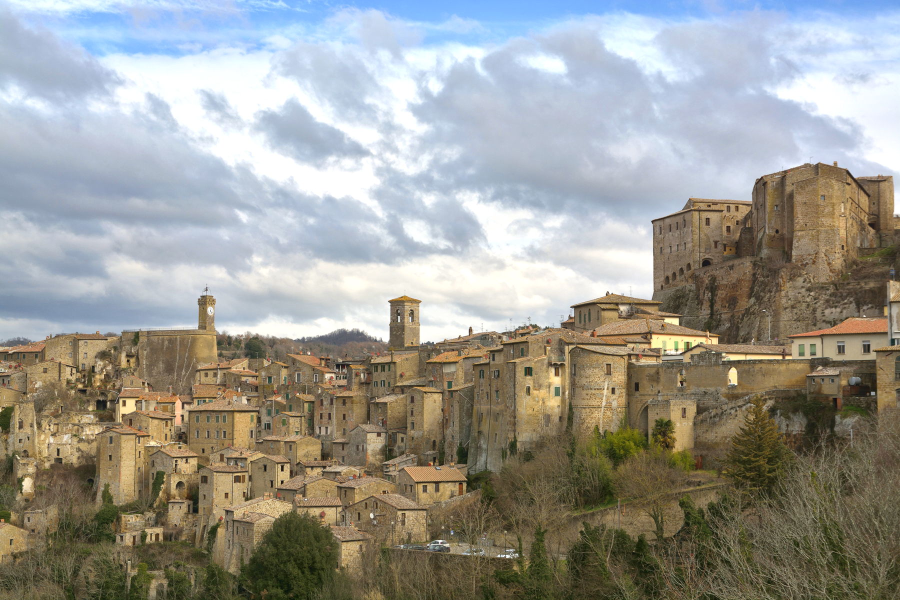 Sorano 1