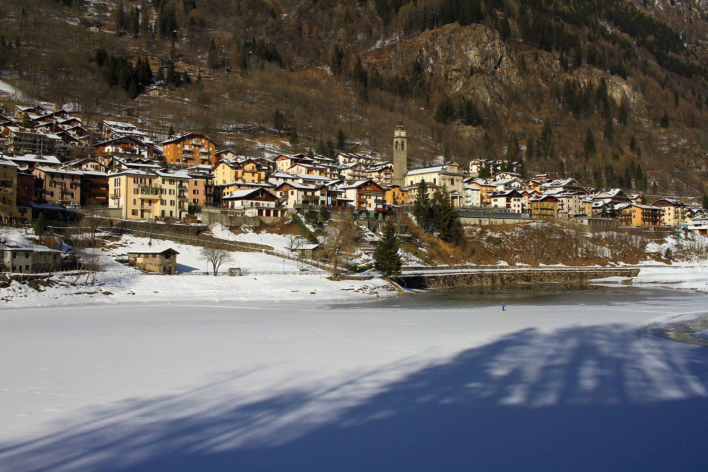 Carona from the lake