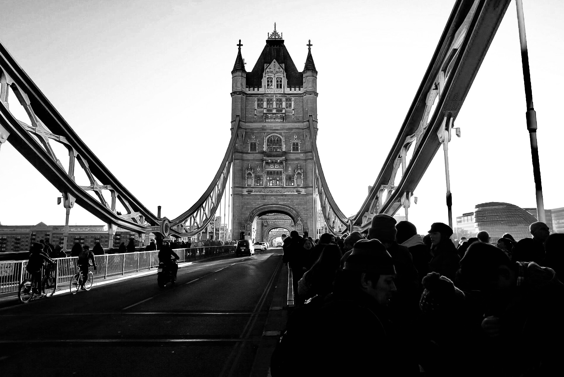 London Bridge tourist vision