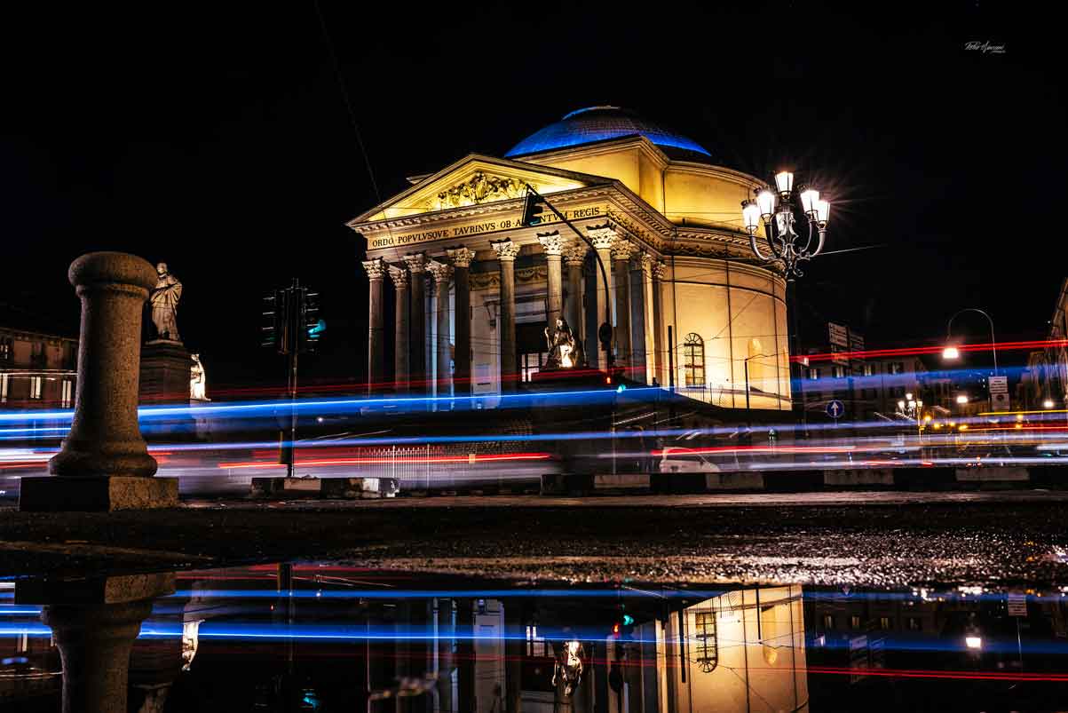 Flashing reflections