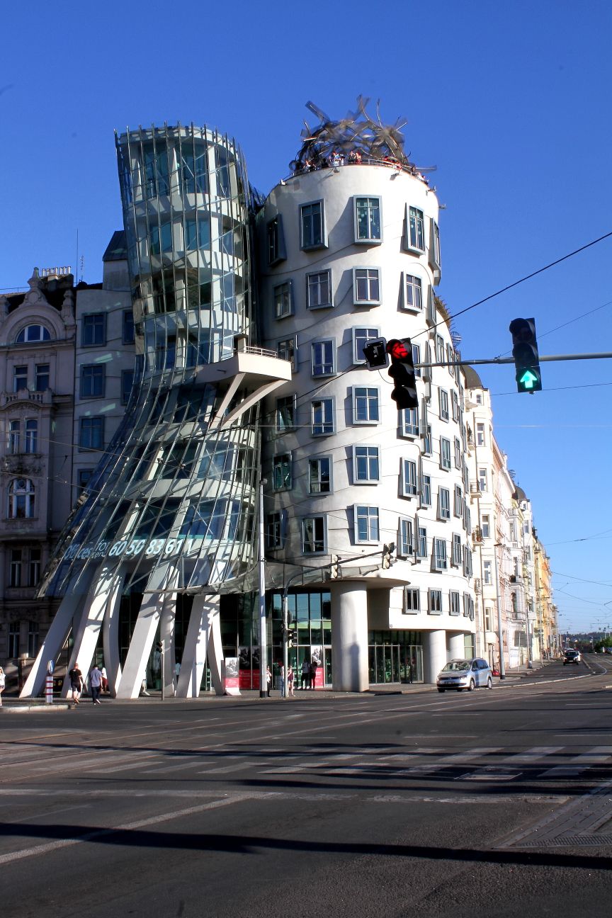 The dancing house