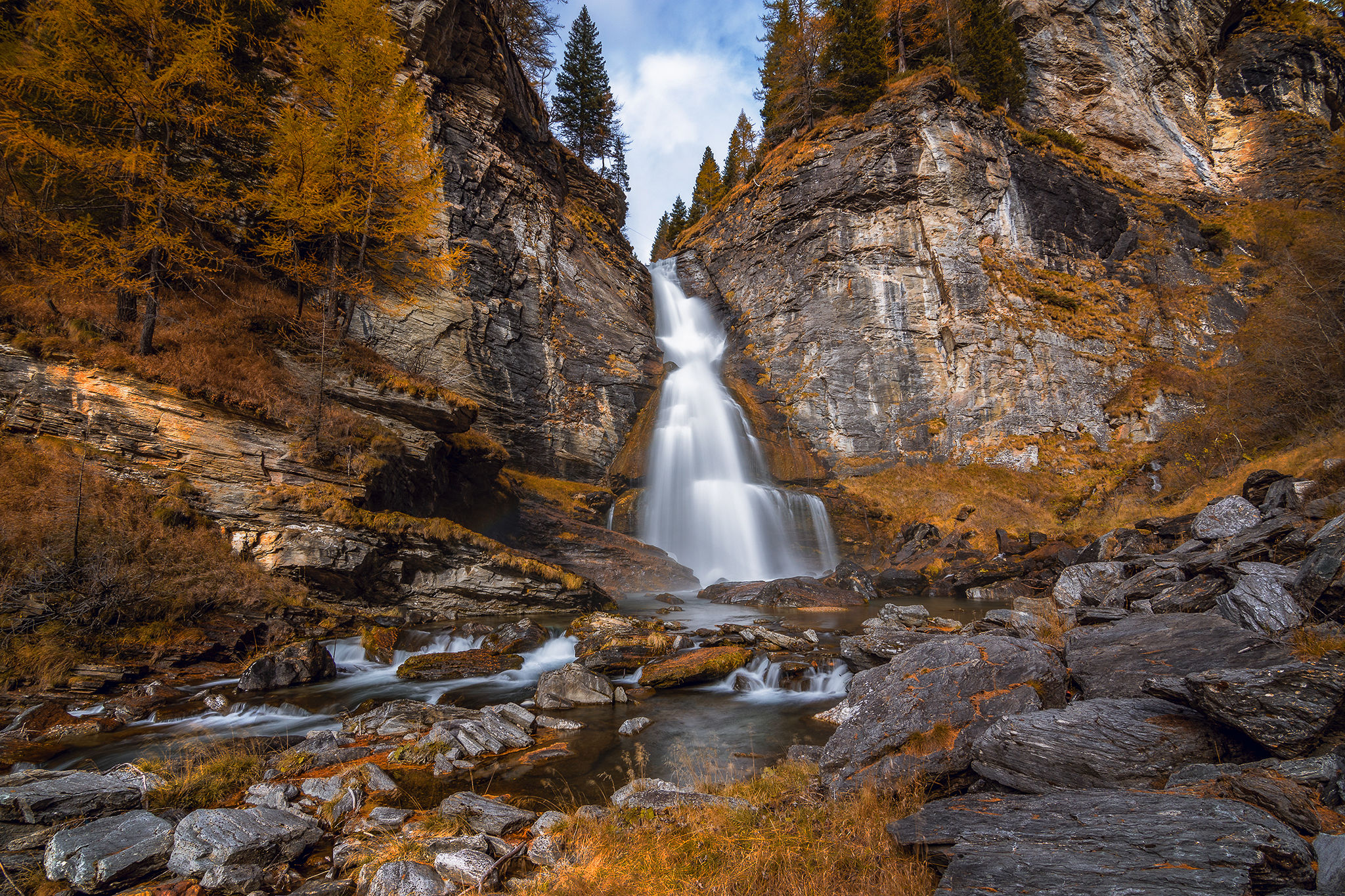 On the road for the Alpe