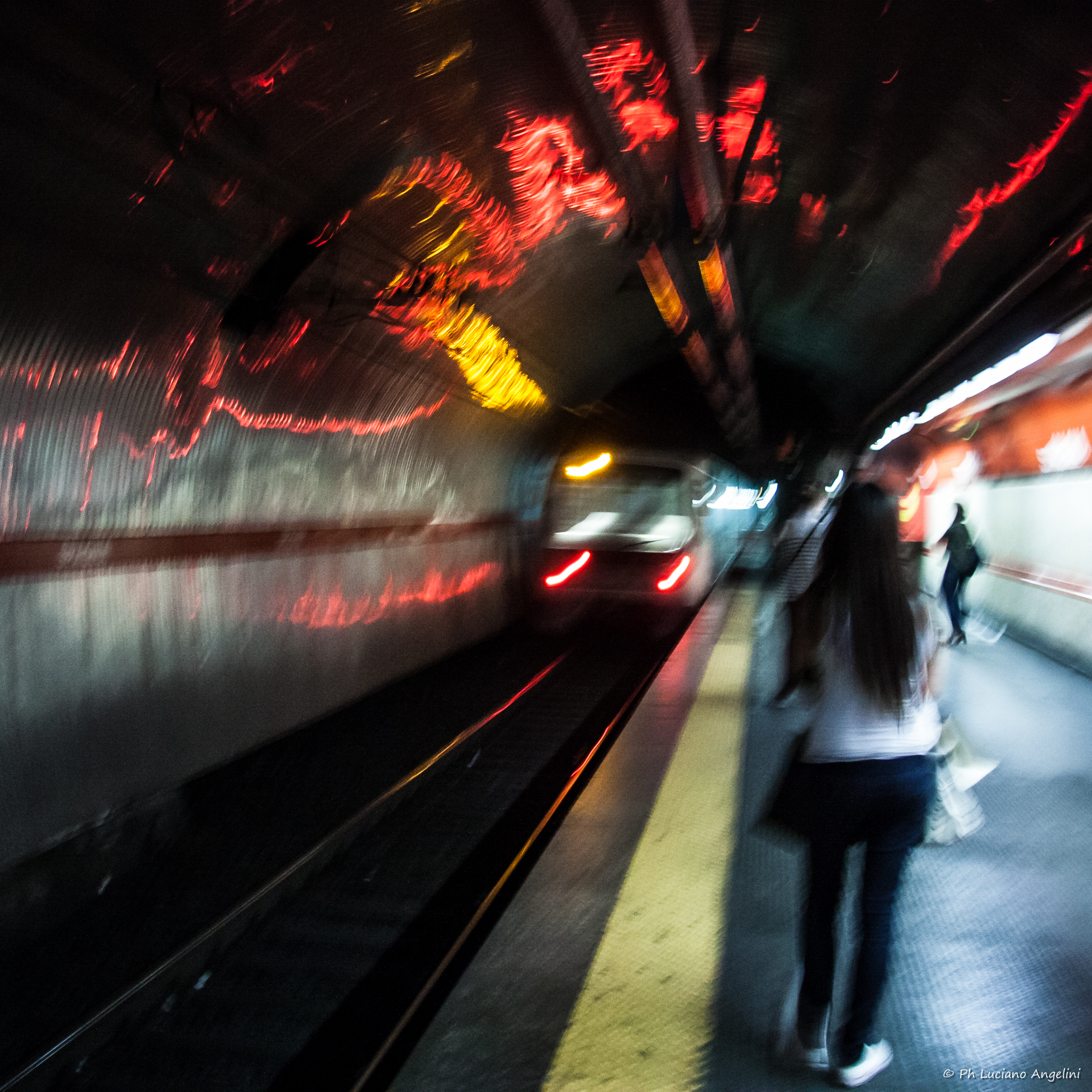 Flashes of light in the metro