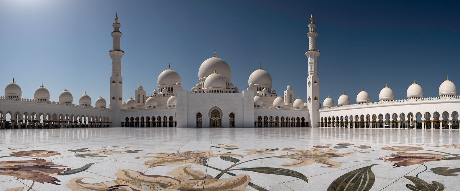 The Grand Mosque of Sheikh Zayed