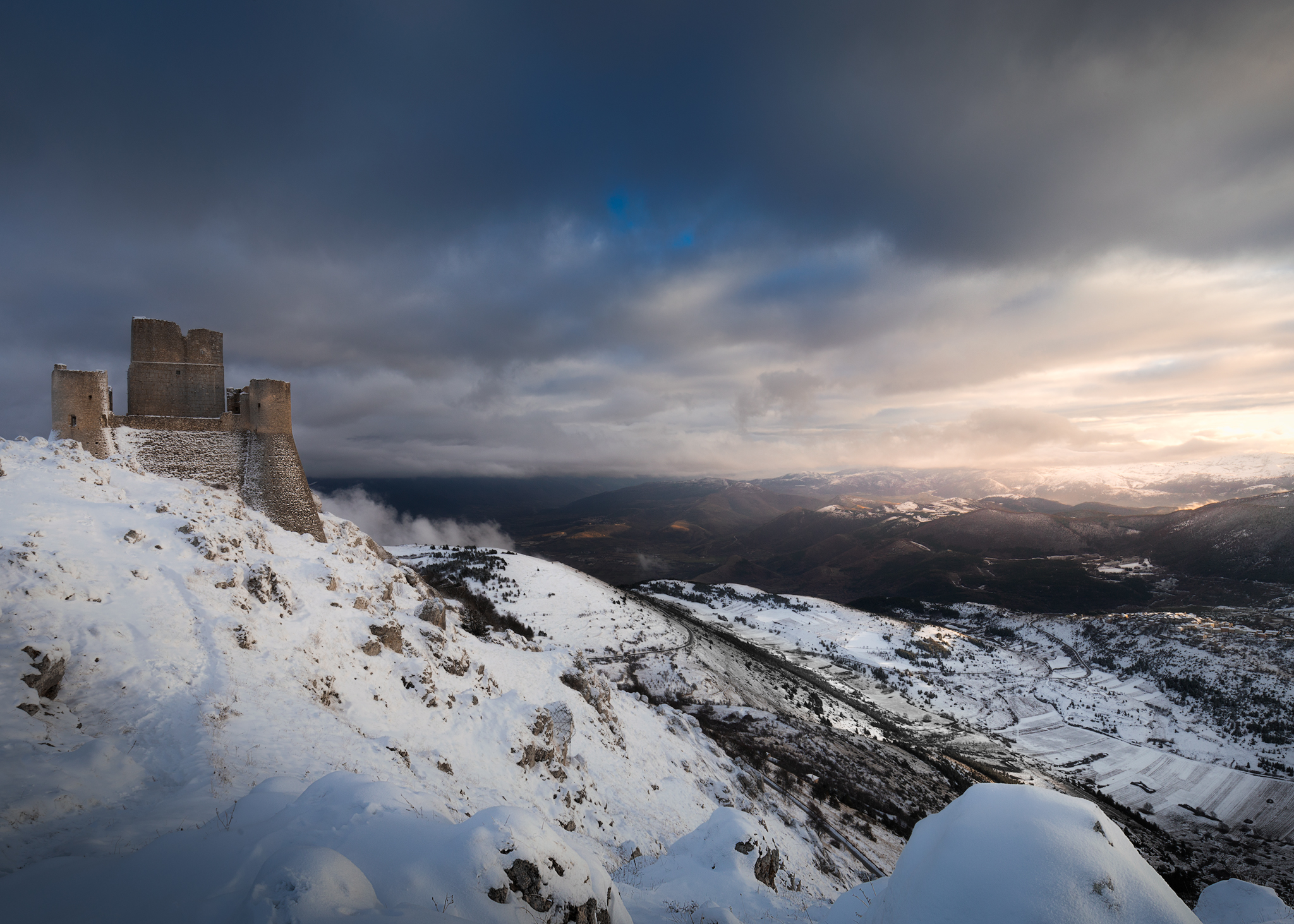At the Fosso di Helm