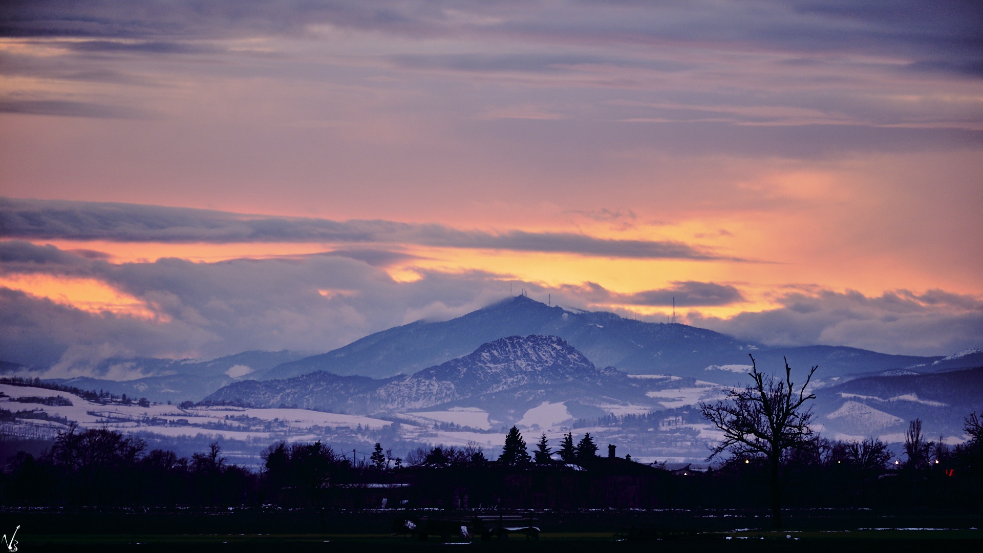 Pietra Parcellara & Mt. Penice