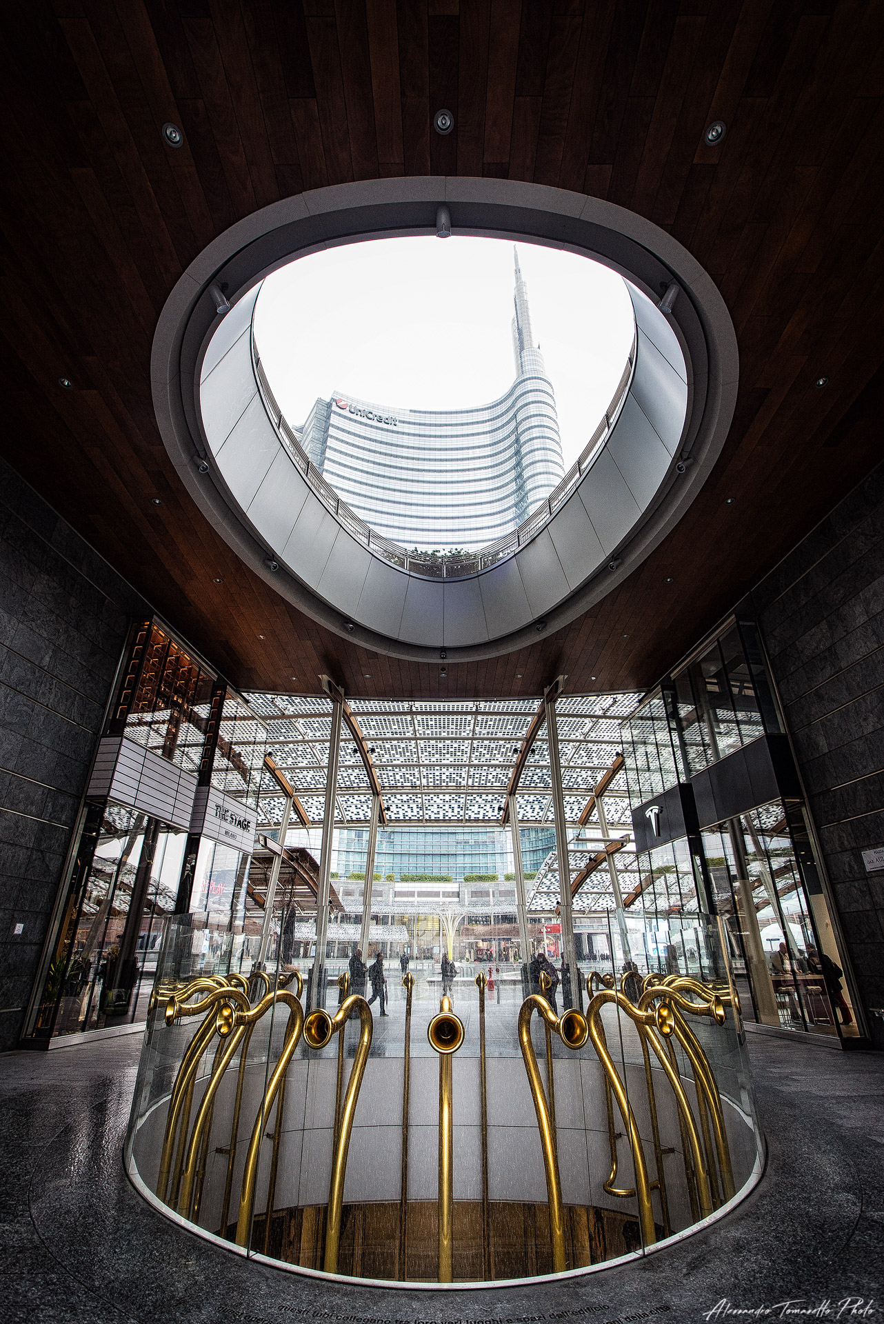 Piazza Gae Aulenti, Milano - © 2018