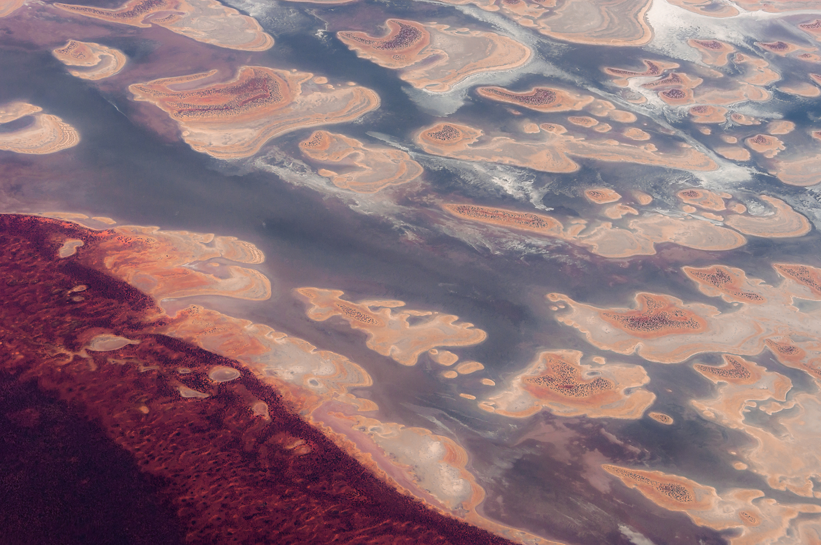 Flying over the Red Centre