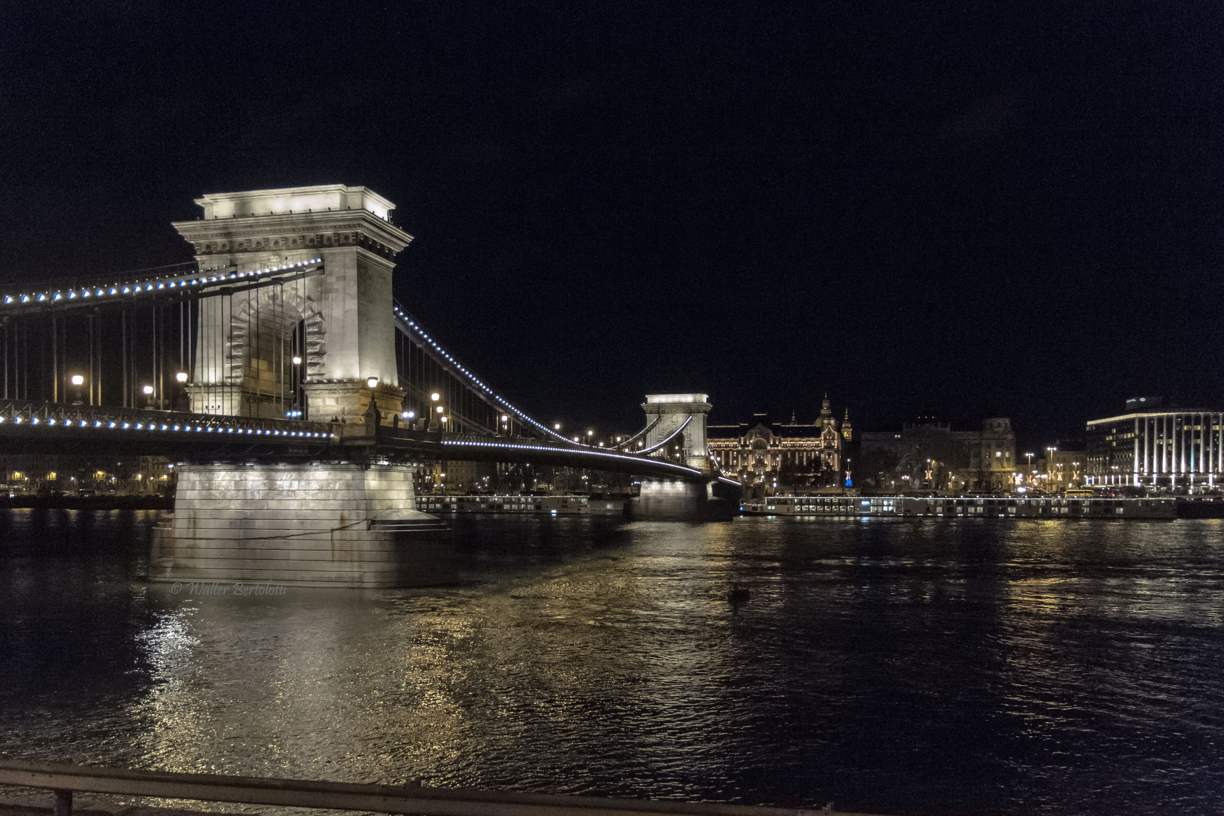 Budapest - il ponte delle catene