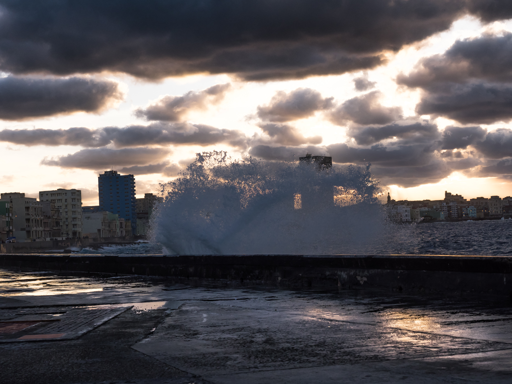 Storm Malecón Havana