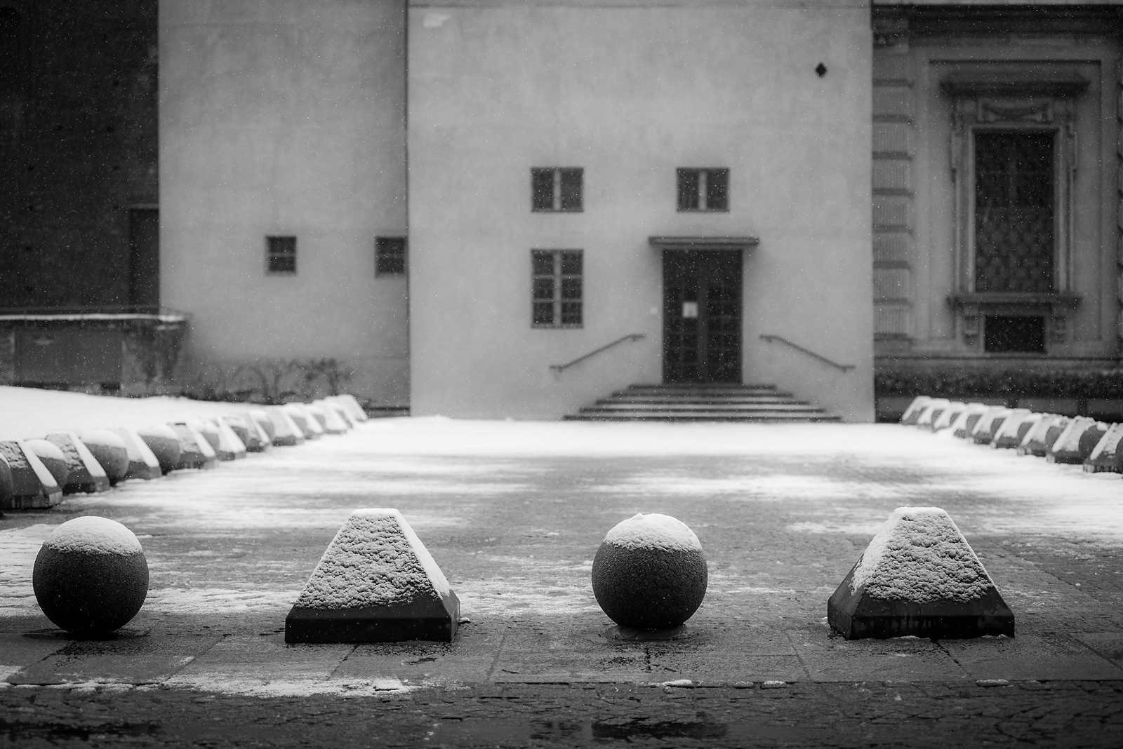 Snow and the City (2)