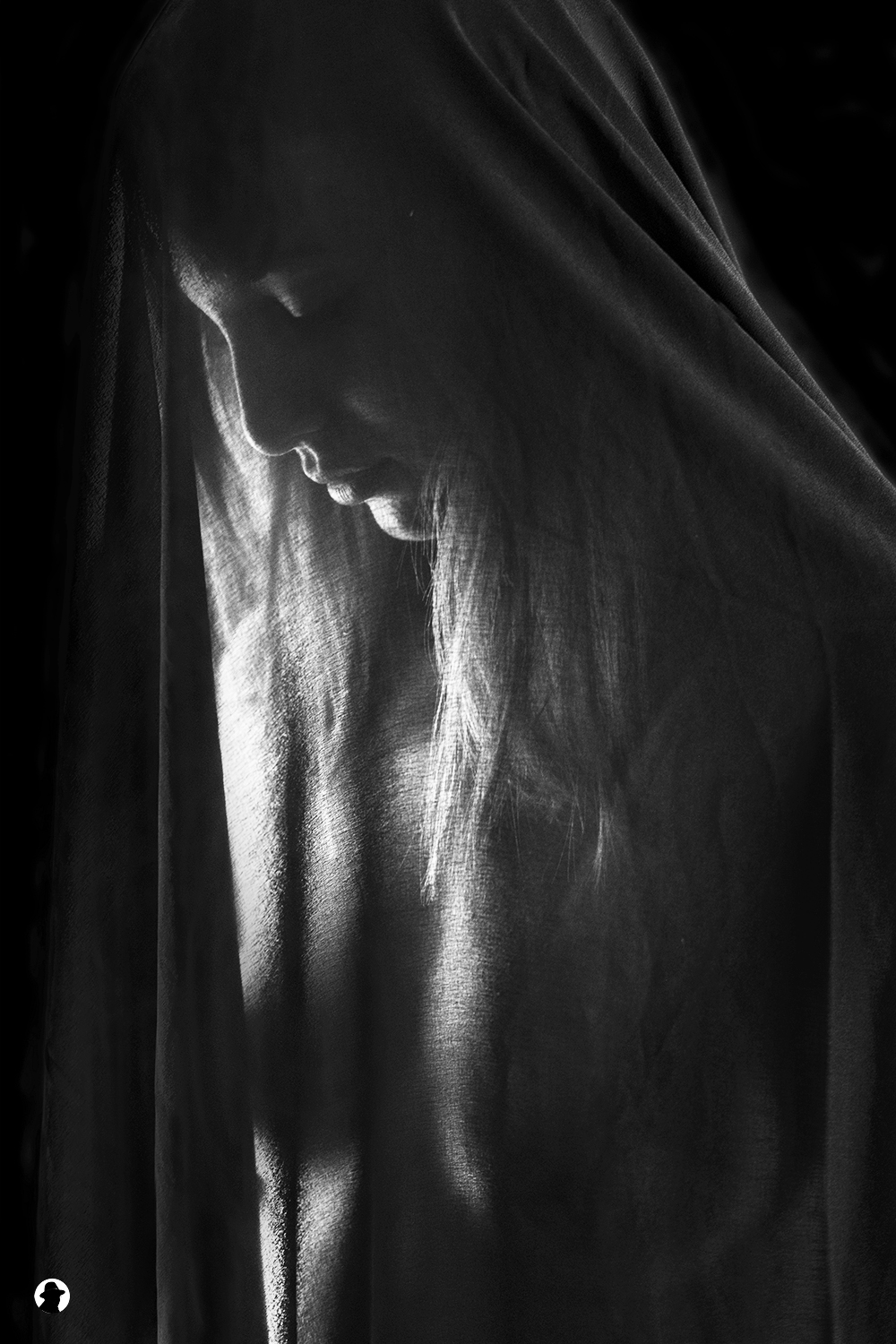 The light and the cloth