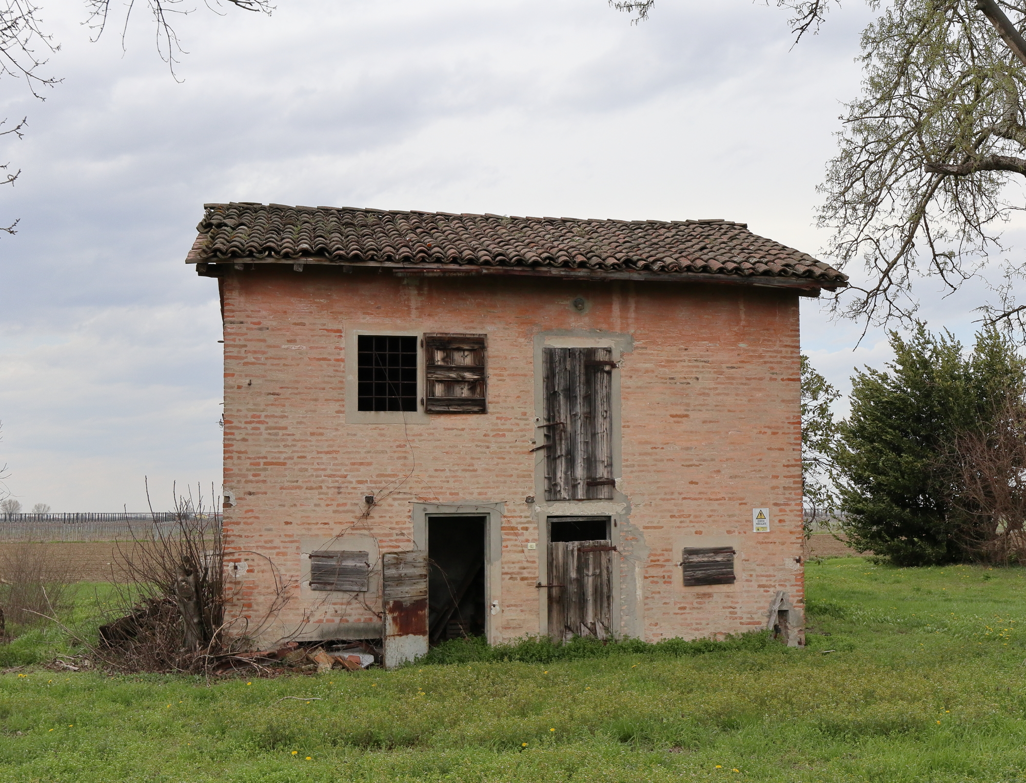 Casolare in Comune di Anzola Emilia (Bo)