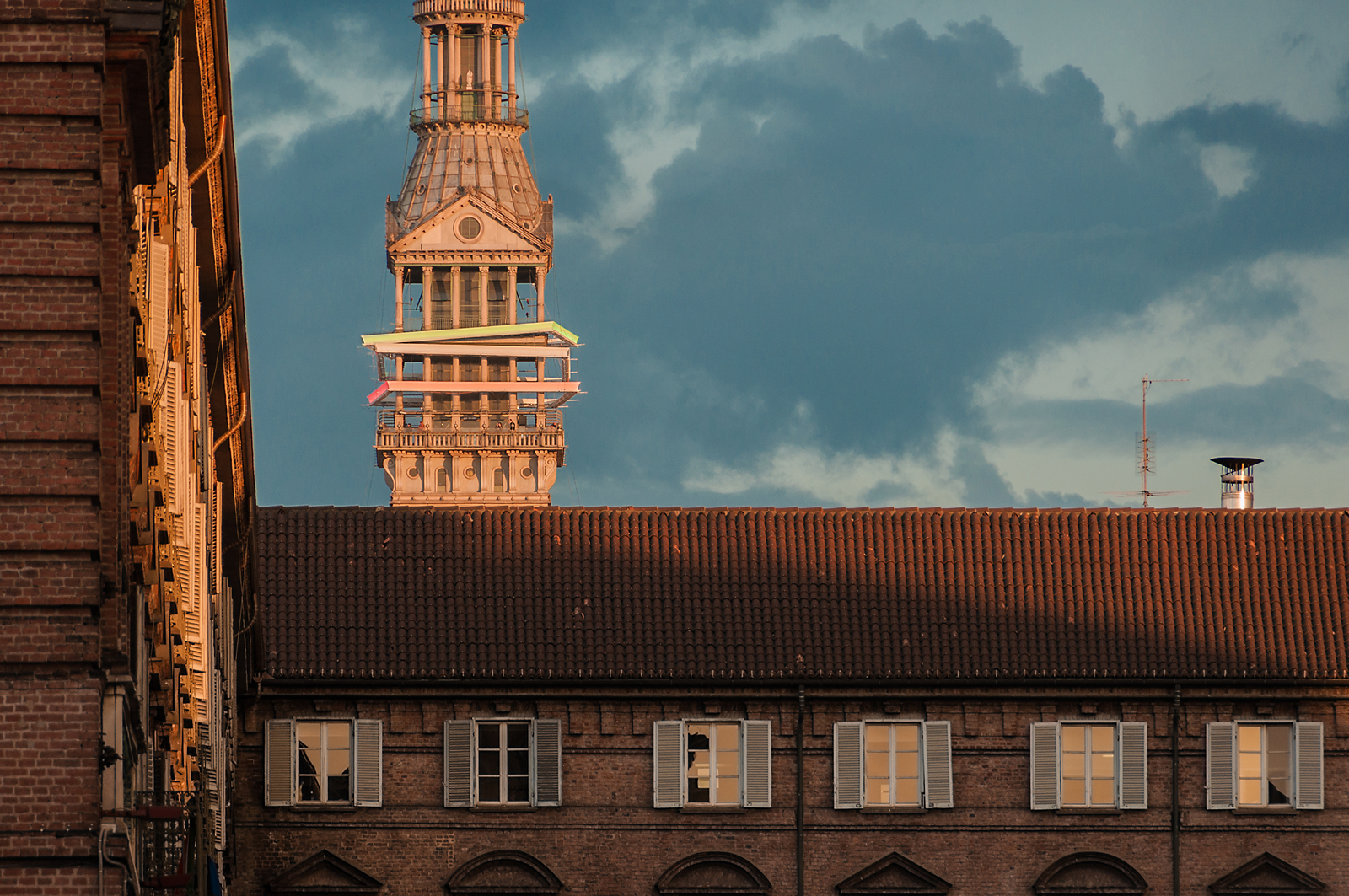 Before a thunderstorm ...