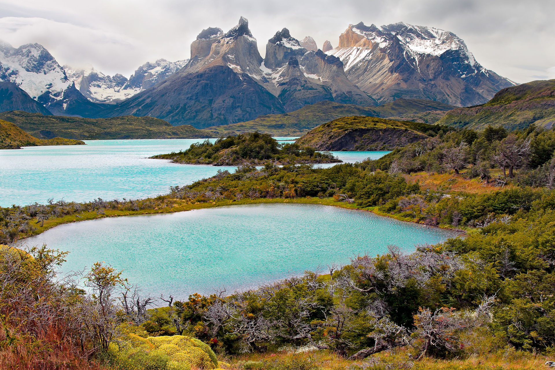 Lake Pehoe - Parque Torres del Paine (Patagonia - Chile)