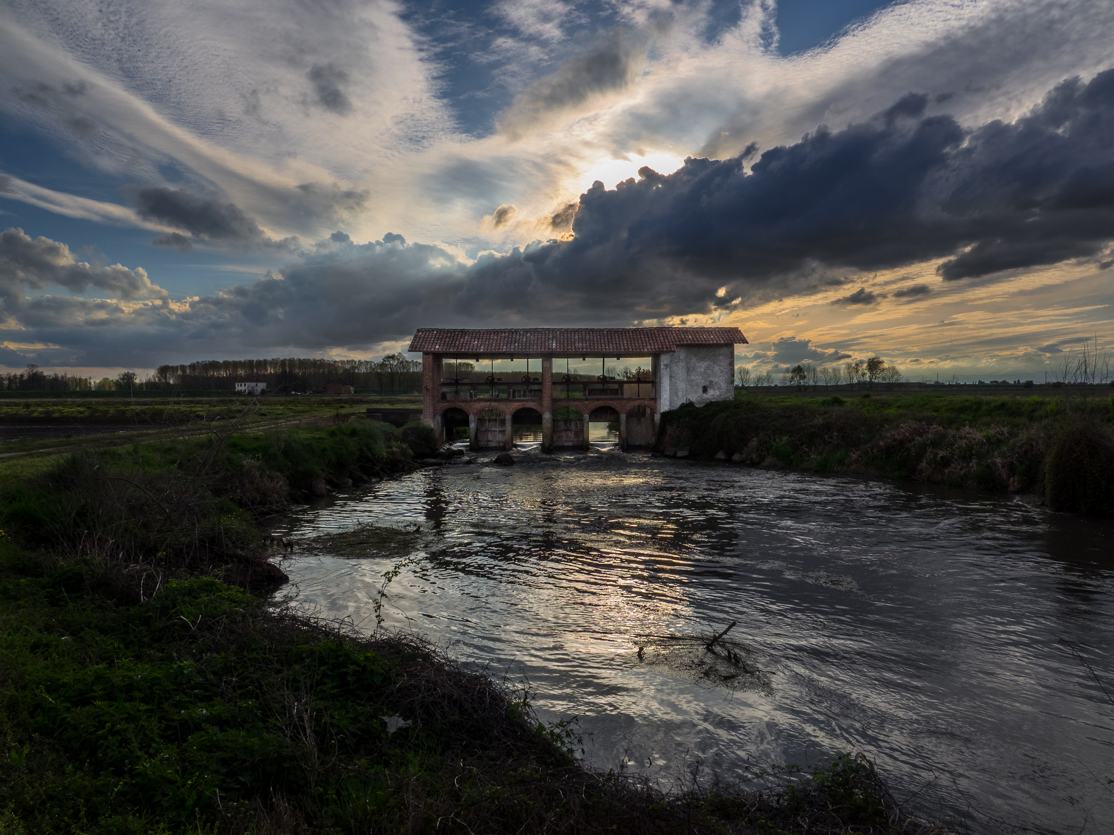 Closed on Roggia Gamarra