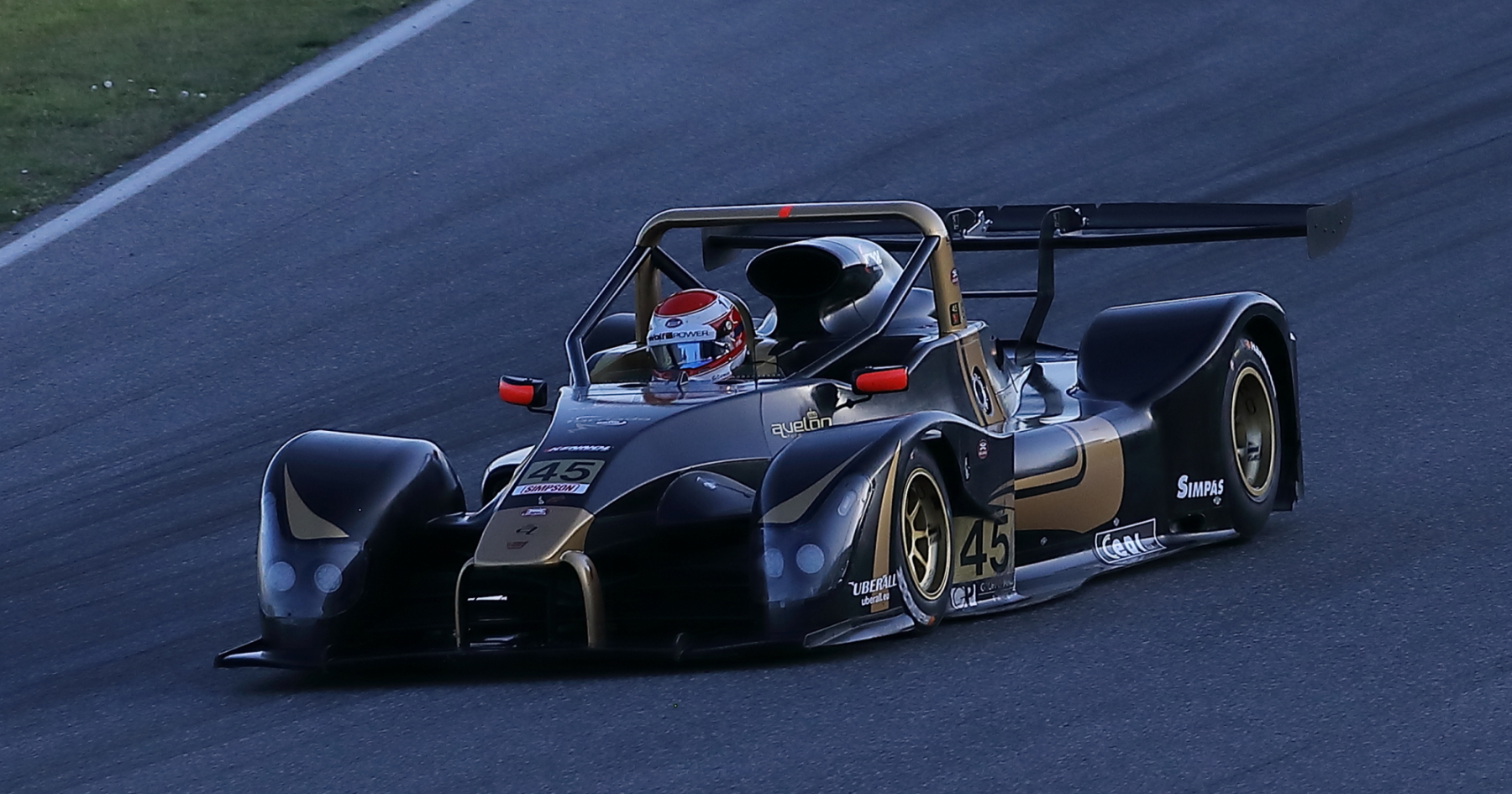Last light to curve away unhurt, deMugello Racetrack.