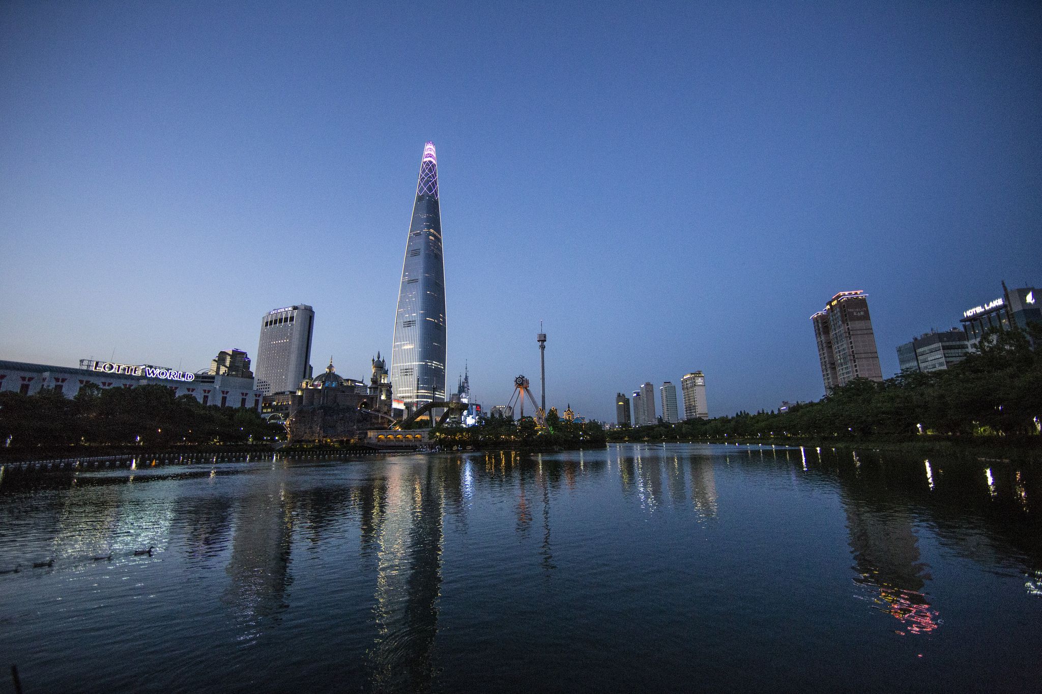 Lotte Tower