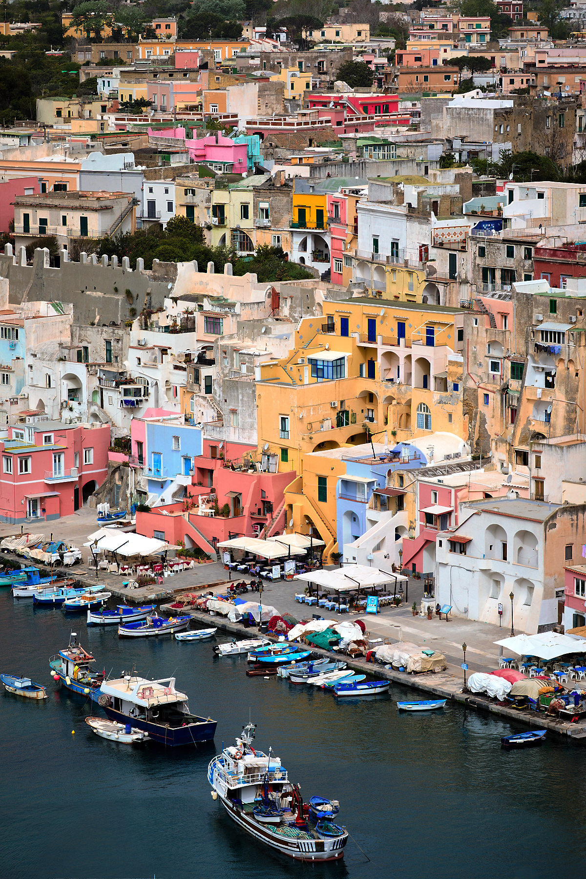 The colors of Procida 2