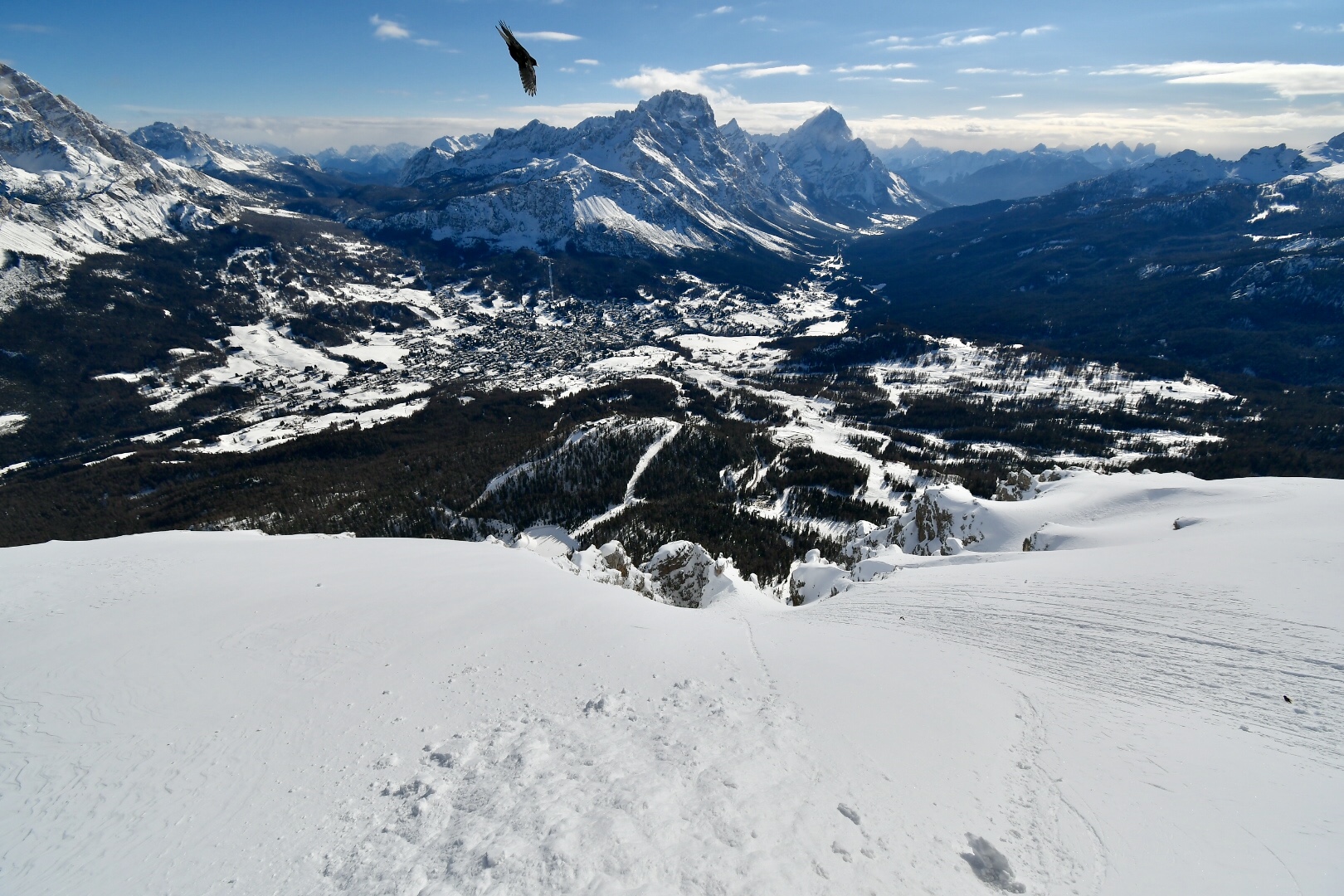 Sailing on the Crystal 18