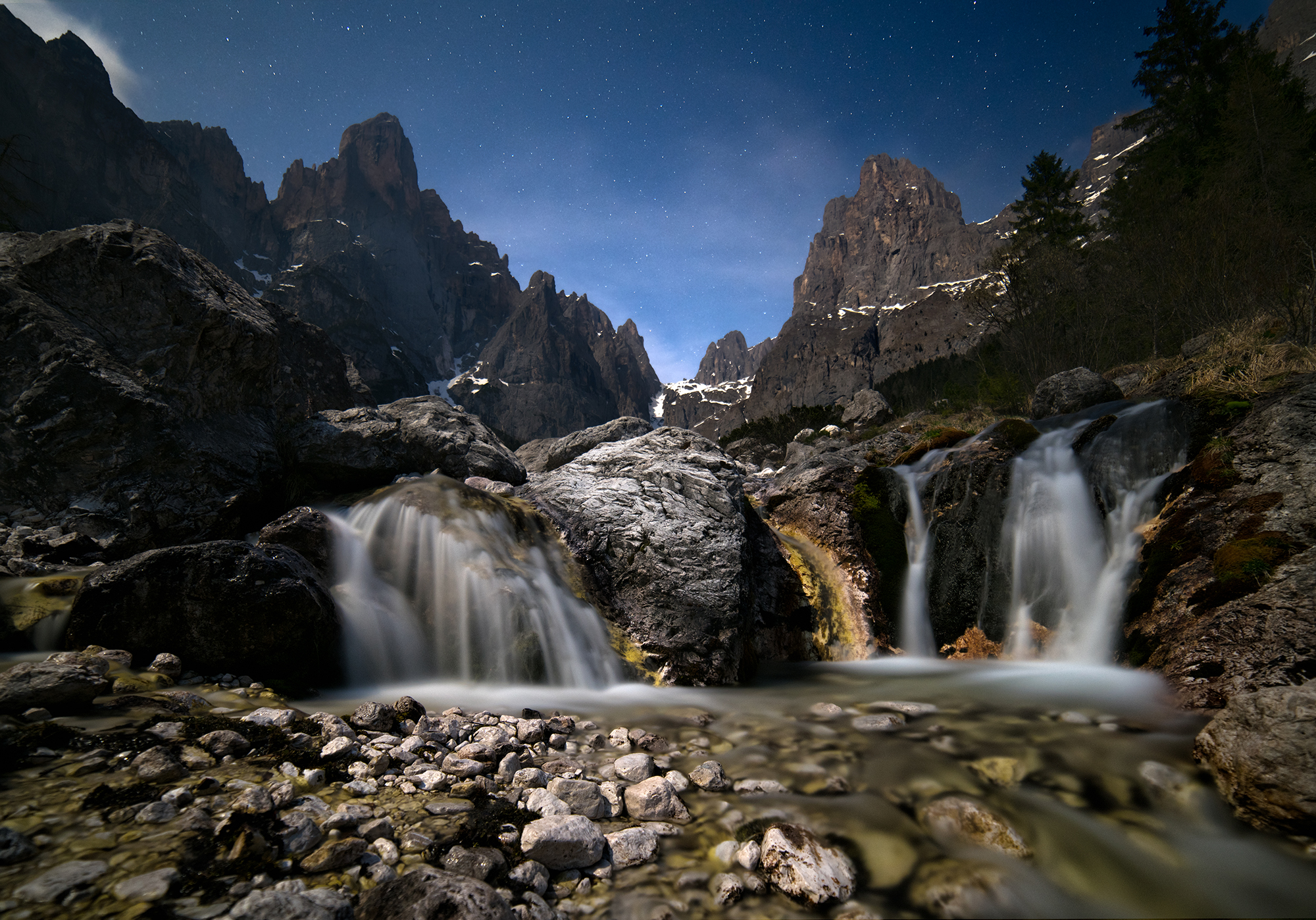 Le due sorelle al chiaror di luna