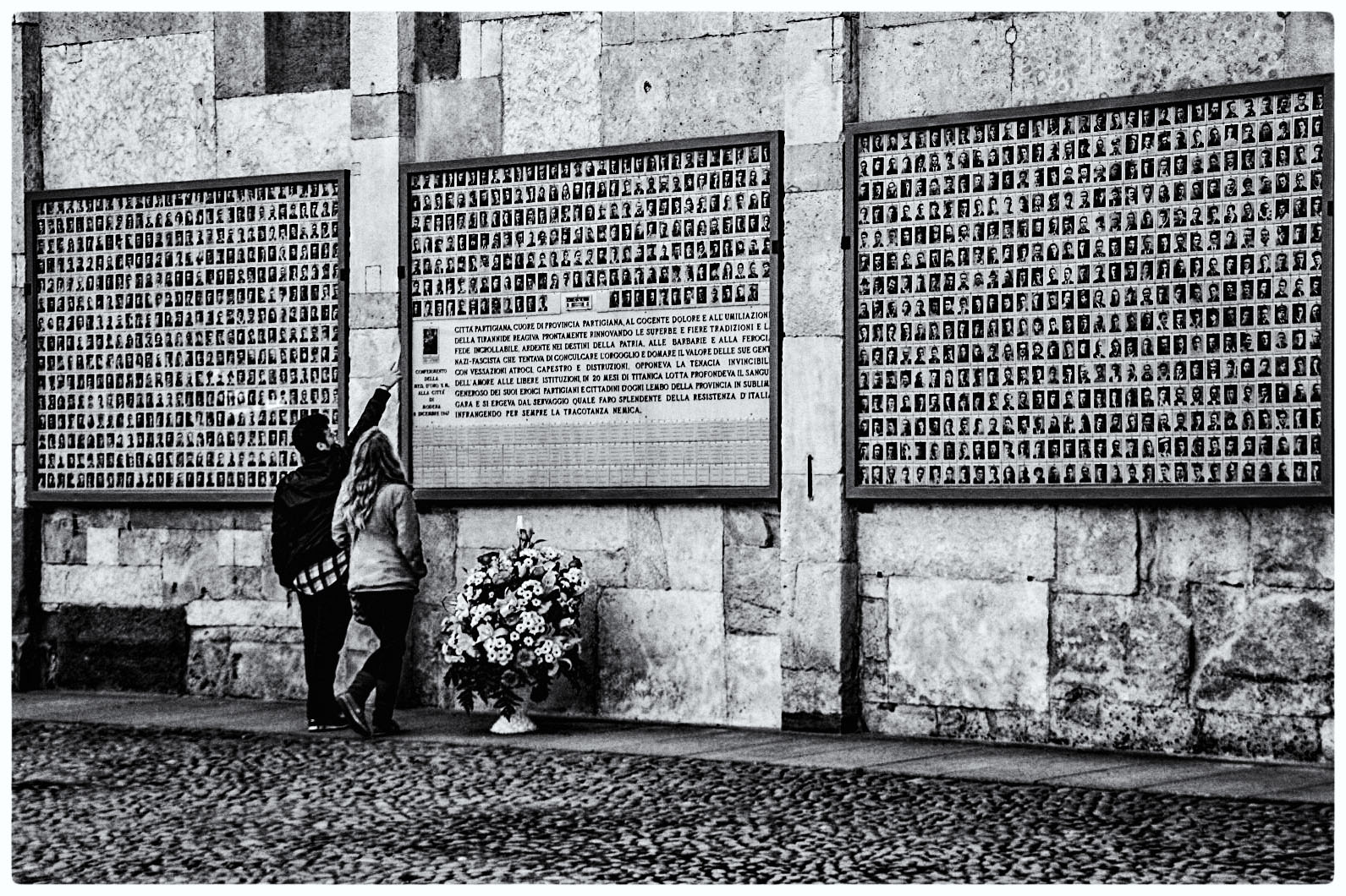 Memorial to the resistance