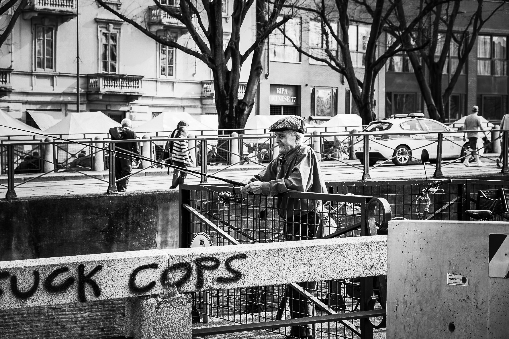 tube peach cops....io the same ...